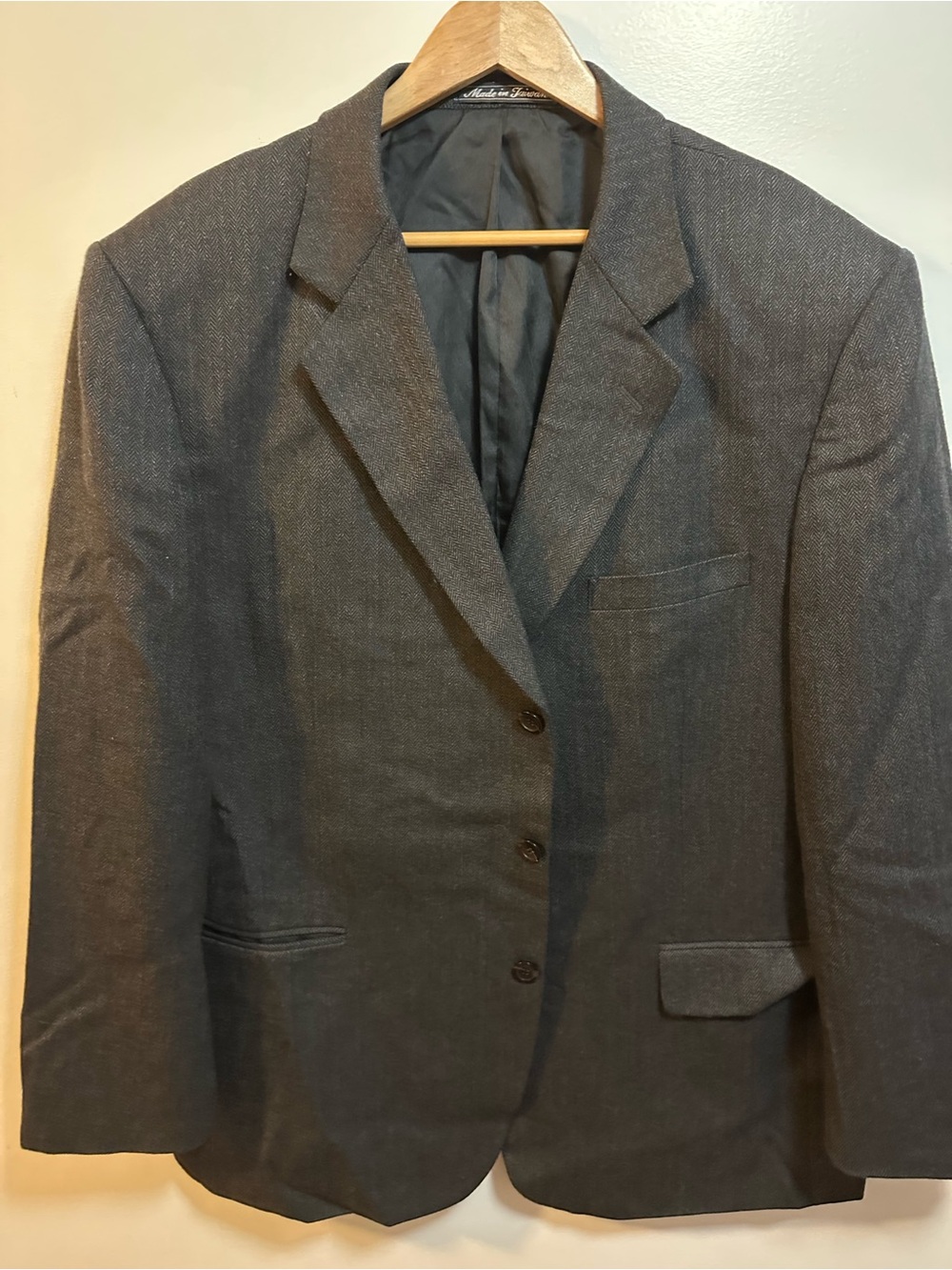 Joseph & Feiss Dark Charcoal Gray Three-Button Sport Coat